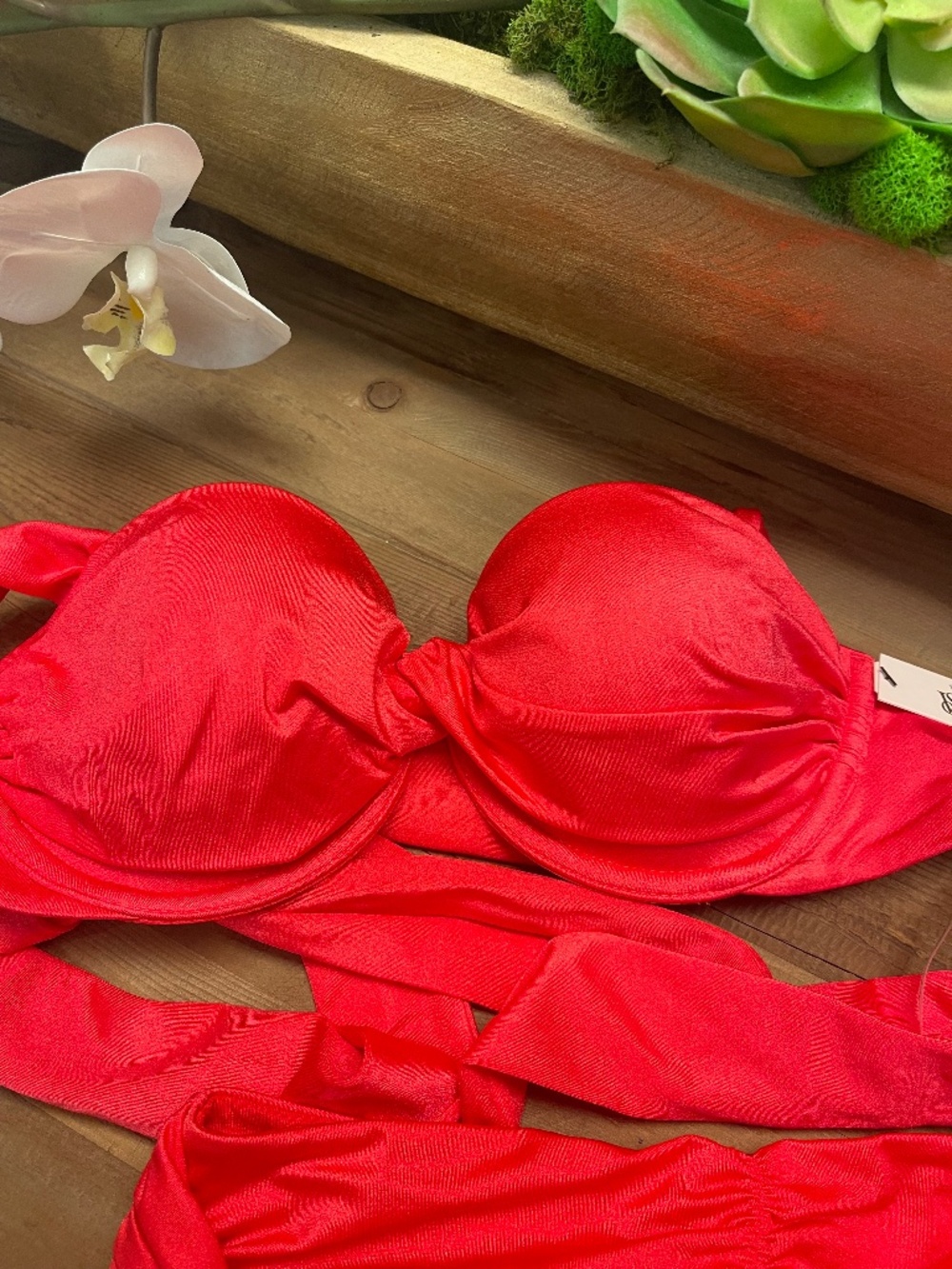 Victoria's Secret Twist Vibrant Push-Up Bikini Swim Twist Set Red NWT Beach Pool - Picture 2 of 8